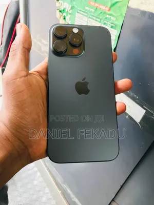 New Apple iPhone 16 Pro Max 256 GB Black