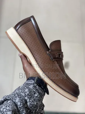 Loafers With Pebbled Leather