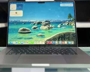 New Laptop Apple MacBook Pro 2021 M1 16GB Apple M1 Pro SSD 512GB