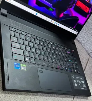 New Laptop MSI Katana 15 16GB Intel Core i7 SSD 1T