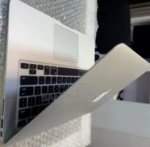 New Laptop Apple MacBook Air 2017 8GB Intel Core i5 SSD 128GB