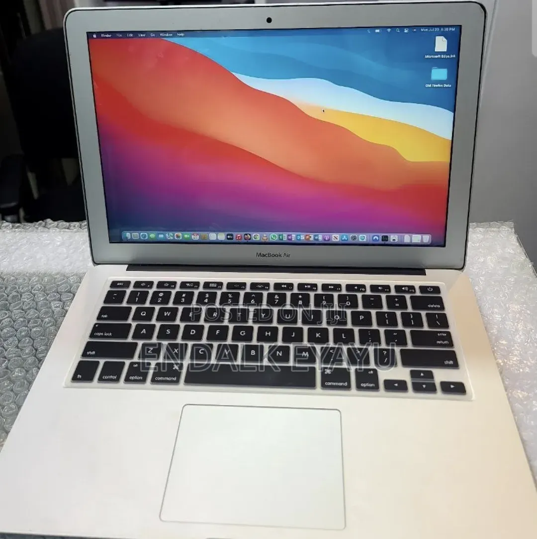 New Laptop Apple MacBook Air 2017 8GB Intel Core i5 SSD 128GB