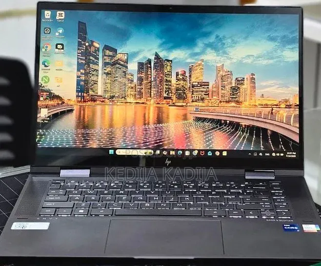 New Laptop HP Envy x360 16GB Intel Core i7 SSD 512GB