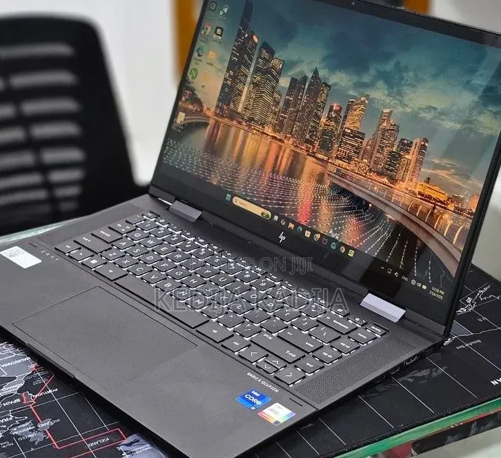 New Laptop HP Envy x360 16GB Intel Core i7 SSD 512GB