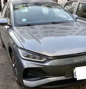 BYD E2 43 kWh 94 hp FWD 2025 Blue