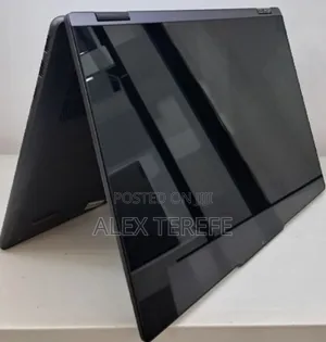 New Laptop Lenovo Yoga 7i 16GB Intel Core Ultra 7 SSD 512GB