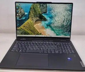 New Laptop Lenovo Yoga 7i 16GB Intel Core Ultra 7 SSD 512GB