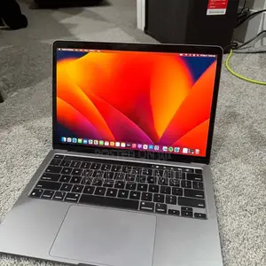 Laptop Apple MacBook Pro 2017 16GB Intel Core i7 SSD 256GB