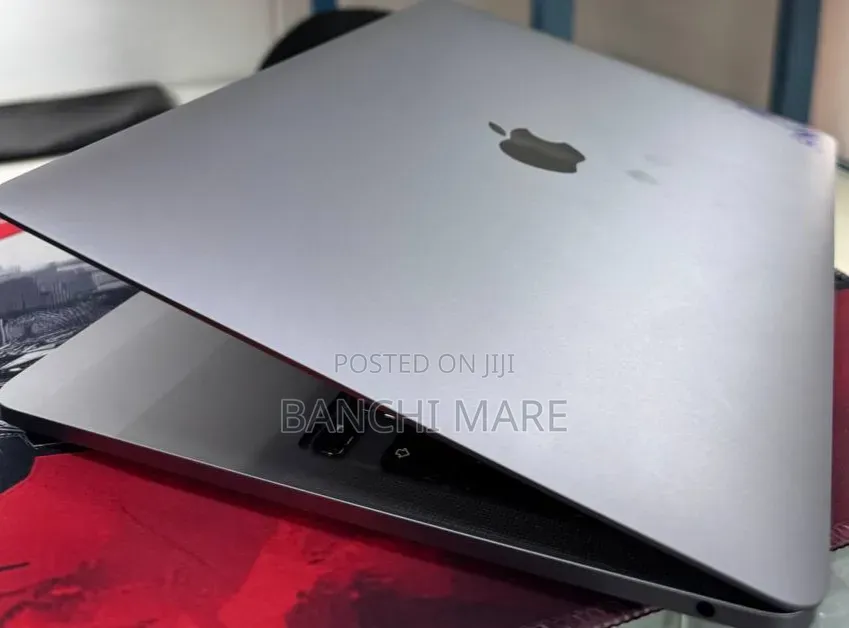 New Laptop Apple MacBook Pro 2021 M1 16GB Apple M1 SSD 512GB