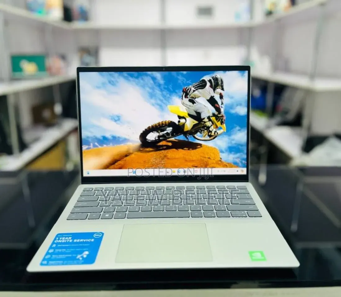 New Laptop Dell Inspiron 15 16GB Intel Core i5 SSD 512GB