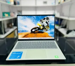 New Laptop Dell Inspiron 15 16GB Intel Core i5 SSD 512GB