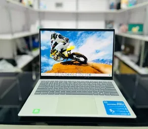 New Laptop Dell Inspiron 15 16GB Intel Core i5 SSD 512GB
