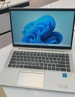New Laptop HP EliteBook 840 8GB Intel Core i5 SSD 512GB