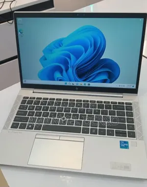 New Laptop HP EliteBook 840 8GB Intel Core i5 SSD 512GB