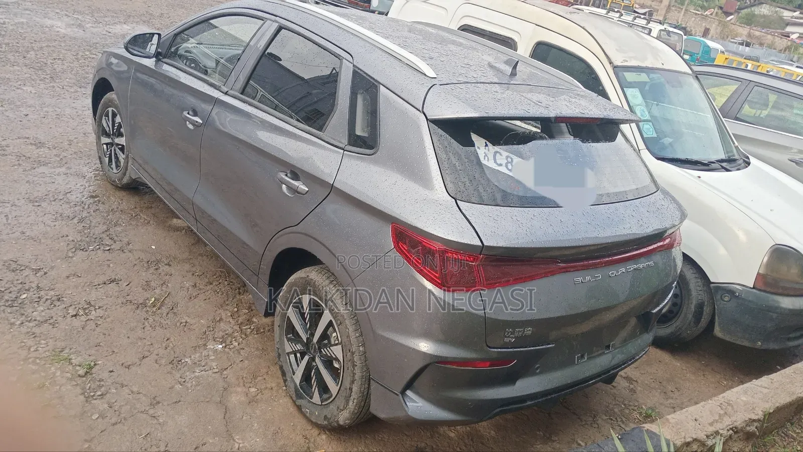 New BYD E2 43 kWh 94 hp FWD 2025 Silver