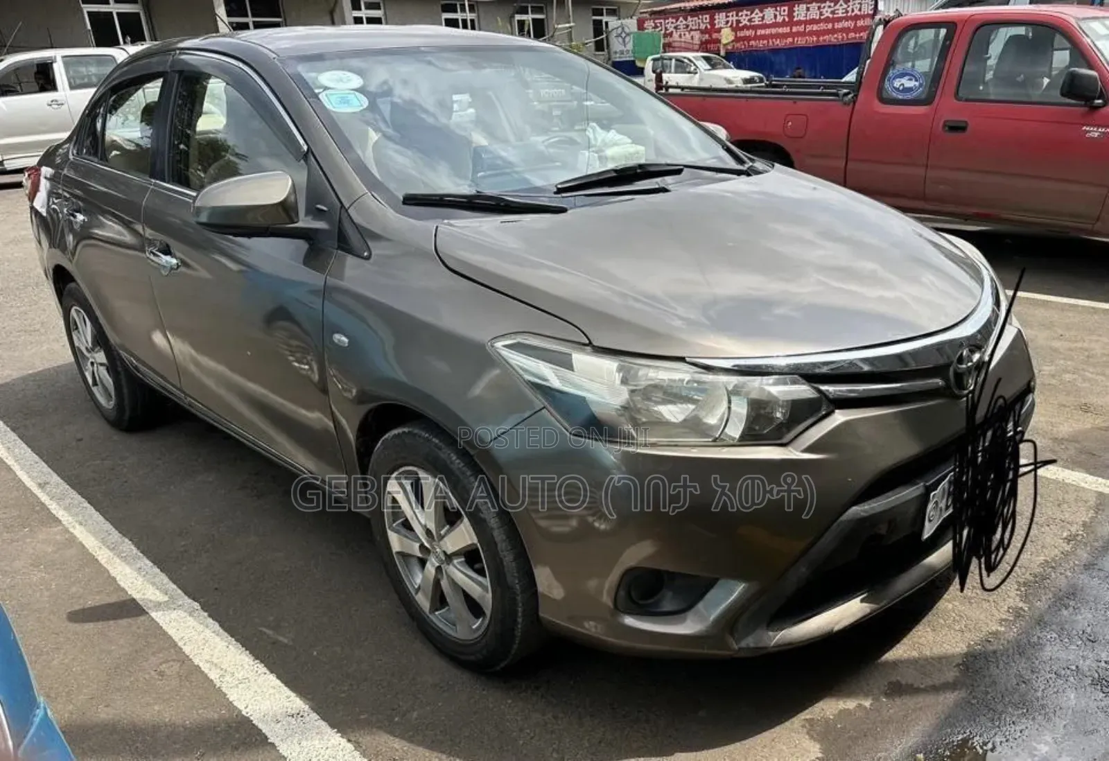 Toyota Yaris 2015