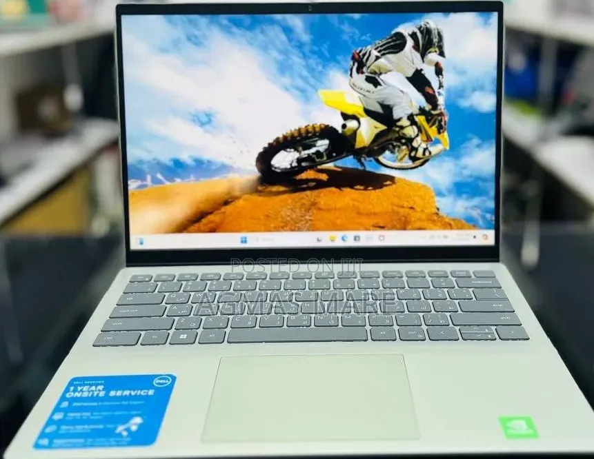 New Laptop Dell Inspiron 14 16GB Intel Core i5 SSD 512GB