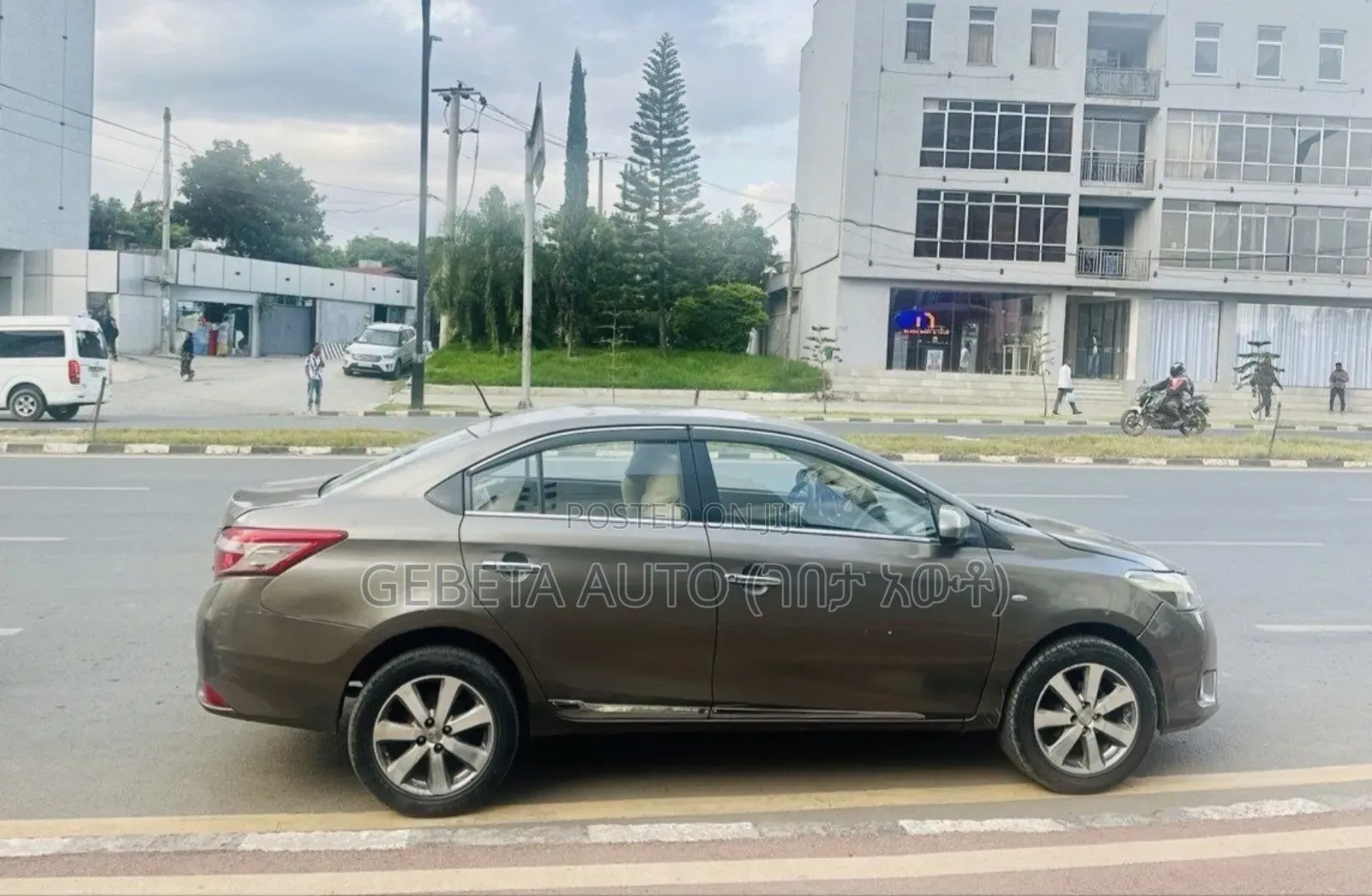 Toyota Yaris 2015
