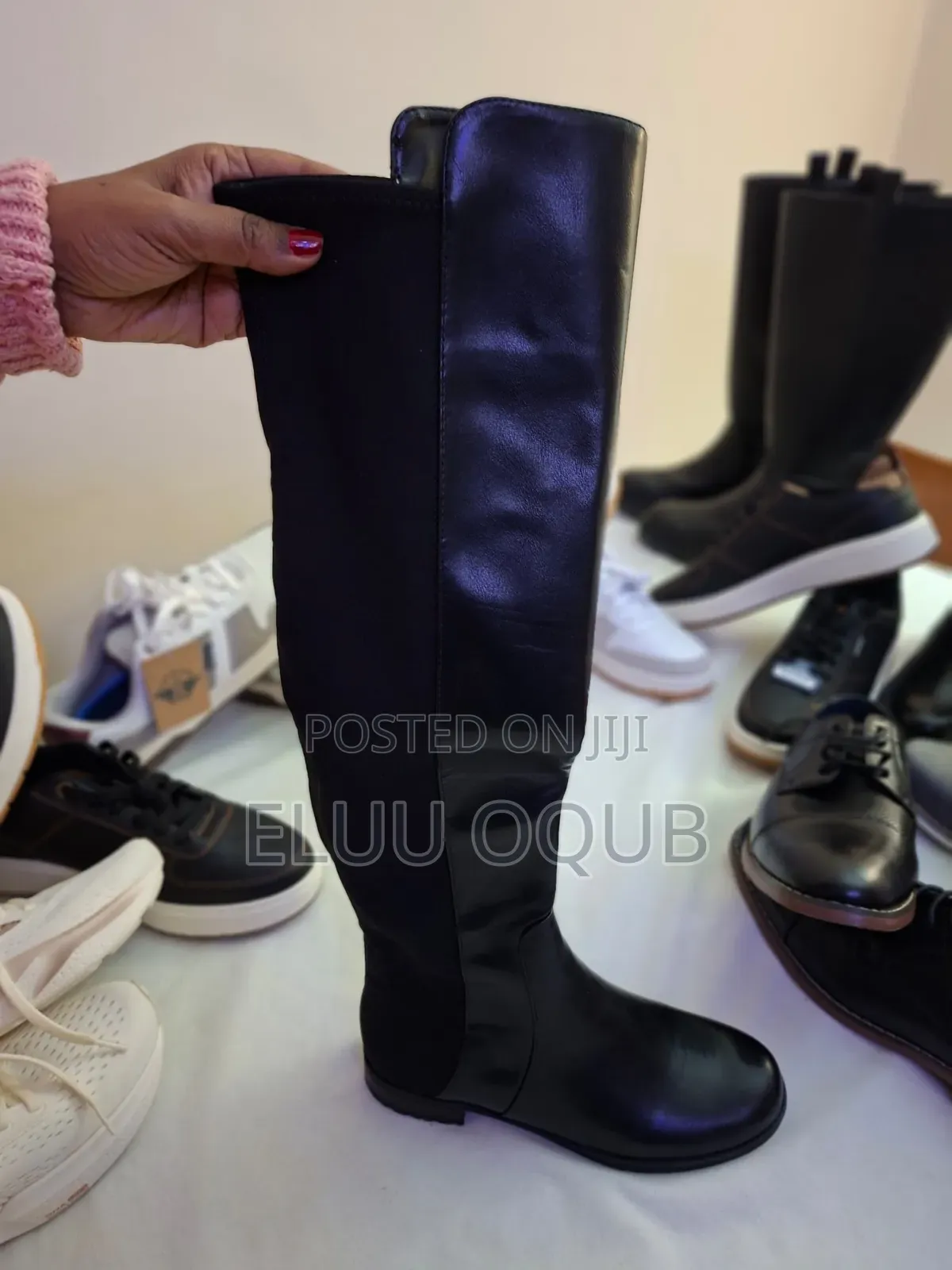 Boots for Women Size 37 and 36.5 Very Quality and Comfortable From Us