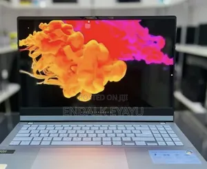 New Laptop Asus VivoBook S15 S510UA 16GB Intel Core Ultra 7 SSD 512GB