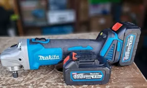 Makita Chargable Grinder