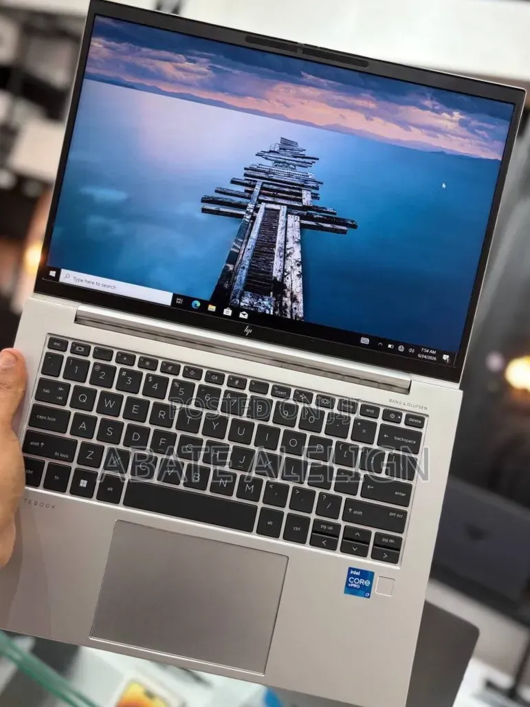 New Laptop HP EliteBook 840 G10 16GB Intel Core i7 SSD 512GB