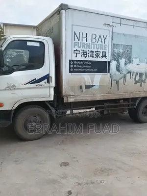 Hyundai Van