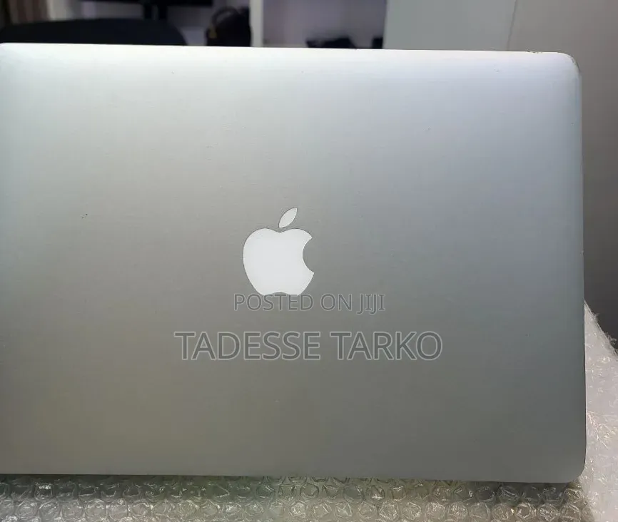 New Laptop Apple MacBook Air 2017 8GB Intel Core i5 SSD 128GB