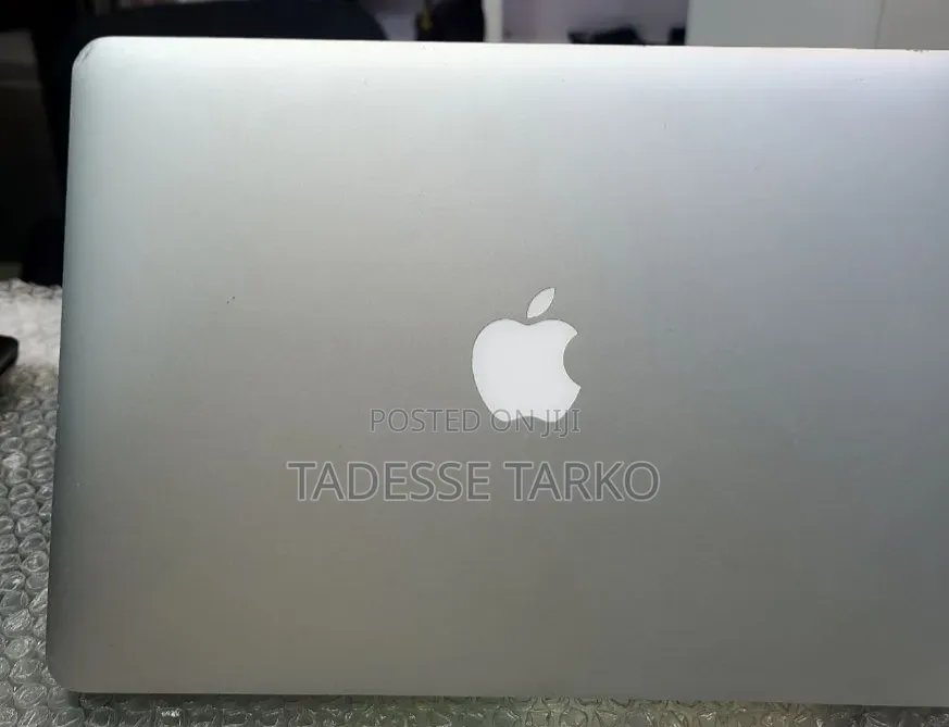 New Laptop Apple MacBook Air 2017 8GB Intel Core i5 SSD 128GB