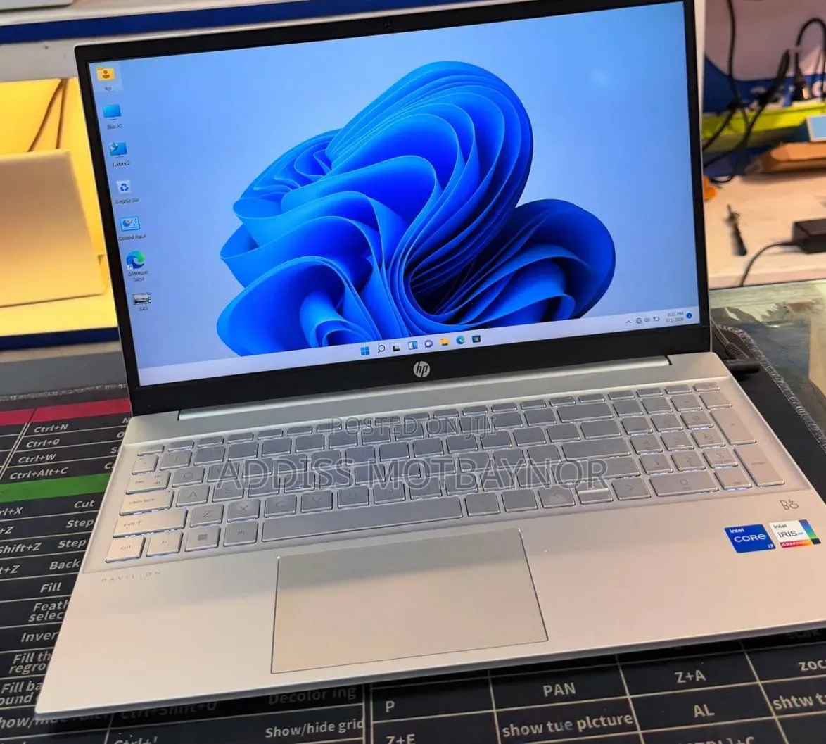 New Laptop HP Pavilion 15 16GB Intel Core i7 SSD 512GB