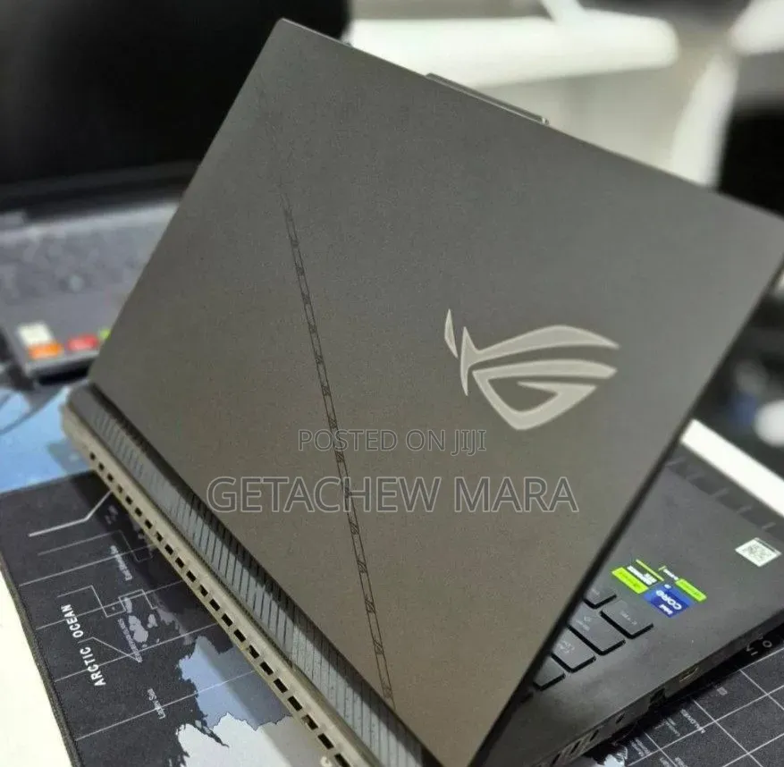 New Laptop Asus ROG Strix G15 32GB Intel Core i9 SSD 2T