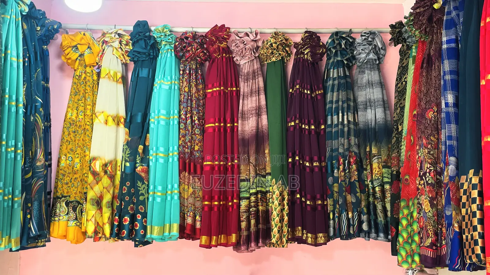 ሹፈን ቤት Dress Shop