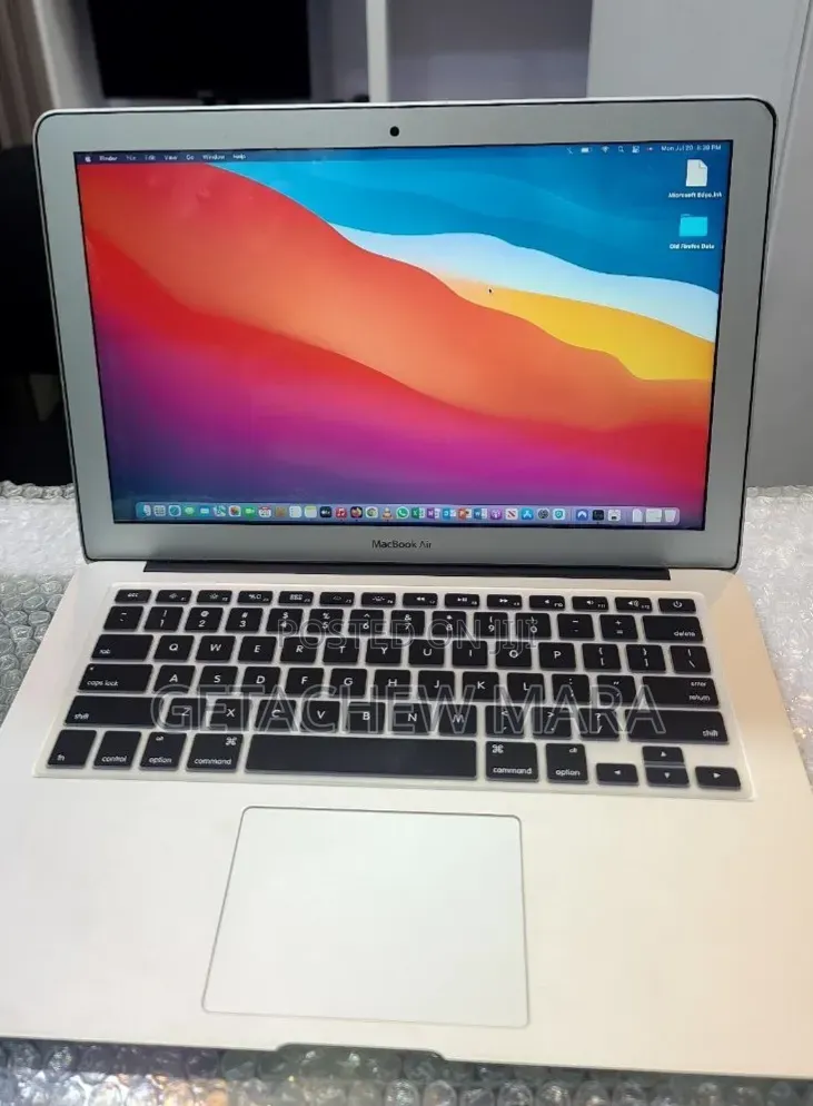New Laptop Apple MacBook Air 2017 8GB Intel Core i5 SSD 128GB