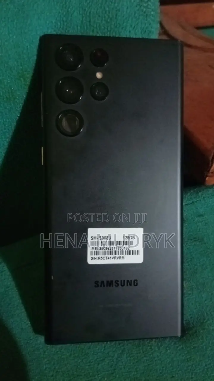 New Samsung Galaxy S22 Ultra 128 GB Black