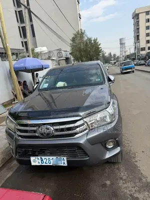 Toyota Hilux 2017 Black