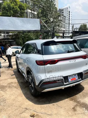BYD Yuan Up 2024 Silver