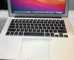 New Laptop Apple MacBook Air 2017 8GB Intel Core i5 SSD 128GB