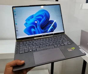 New Laptop Lenovo Yoga 710 32GB Intel Core i7 SSD 1T