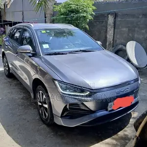 BYD E2 43 kWh 94 hp FWD 2025 Gray