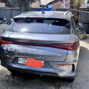 BYD E2 43 kWh 94 hp FWD 2025 Gray