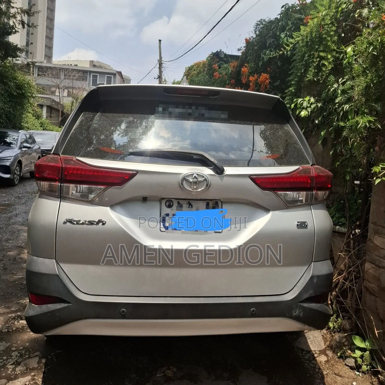 Toyota Rush 2022 Silver