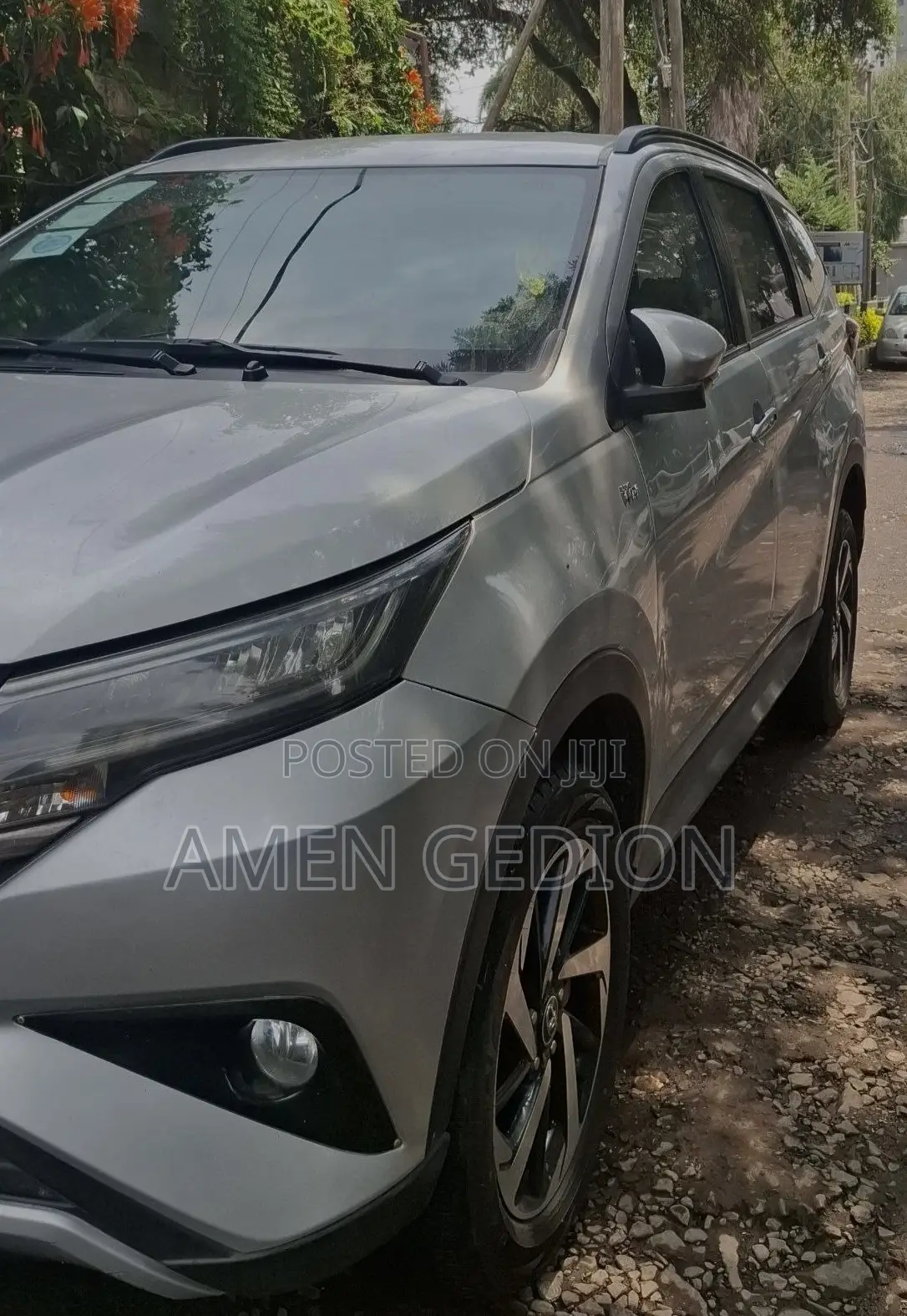 Toyota Rush 2022 Silver