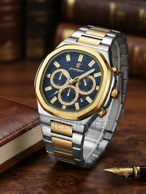 Poedagar 834 Luxury Quartz Watch for Men, Featuring a Gold and Silver