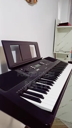 Yamaha E363 PSR