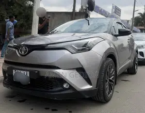 Toyota C-HR 2020 Silver