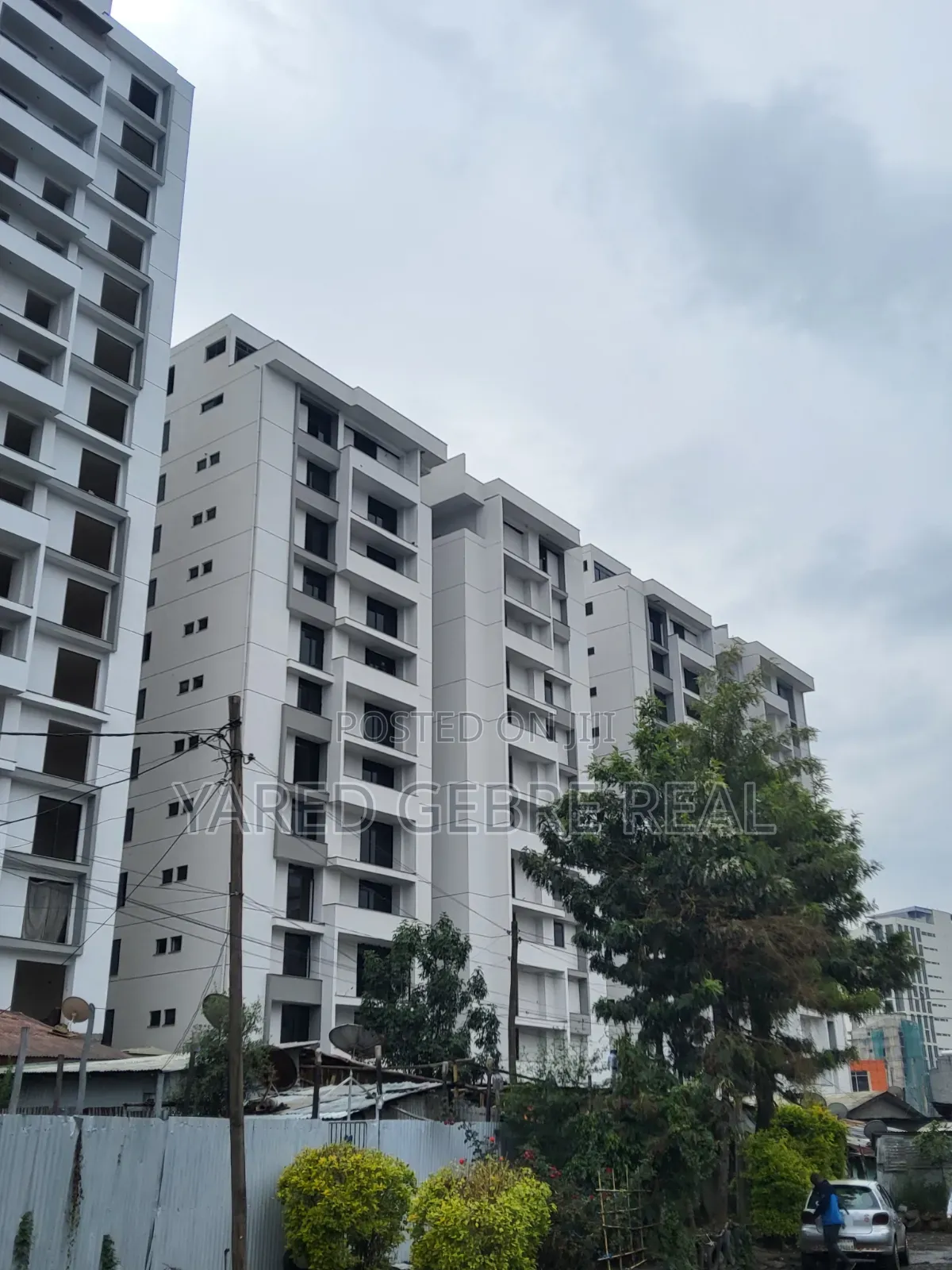 4bdrm Apartment in ቦሌ, Bole for sale