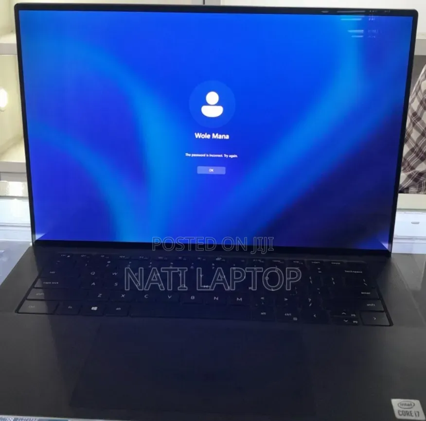 New Laptop Dell XPS 15 16GB Intel Core i7 SSD 512GB