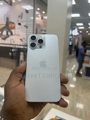 Apple iPhone 15 Pro Max 256 GB White