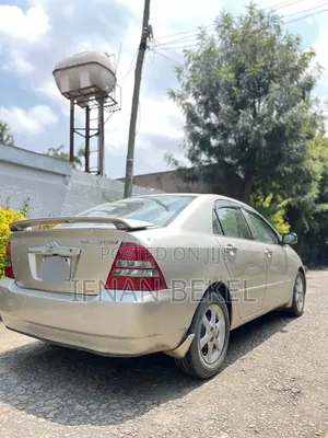 Toyota Corolla 2003 Gold