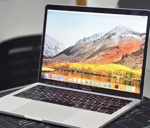 New Laptop Apple MacBook Pro 2019 16GB Intel Core i7 SSD 512GB